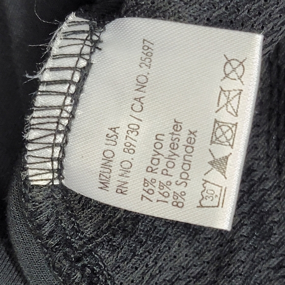 Mizumo April Ross Momentum Performance Funnel Neck Pullover Womens Size Medium - Picture 5 of 10
